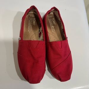 Red Toms. Womens size 6.5